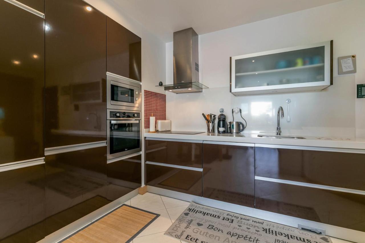 Henri Apartment *